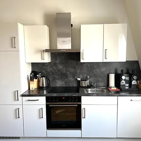 公寓 Charmante Altbauwohnung Im Herzen Von Kostenloser Parkplatz